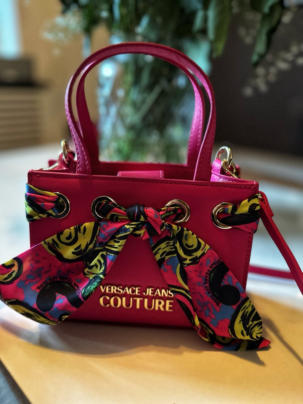 Originele Versace Jeans Couture tas met sjaal, Ophalen of Verzenden, Zo goed als nieuw, Roze, Handtas