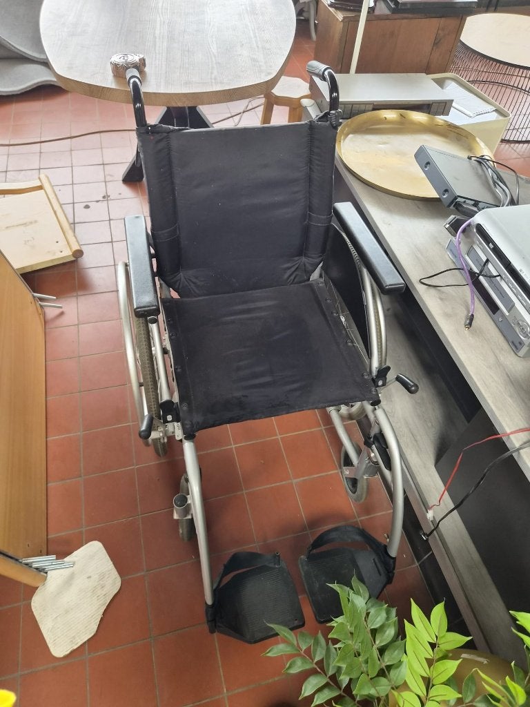 Breezy rolstoel handbewogen inklapbaar  CS27243, Ophalen, Inklapbaar, Gebruikt, Handbewogen rolstoel