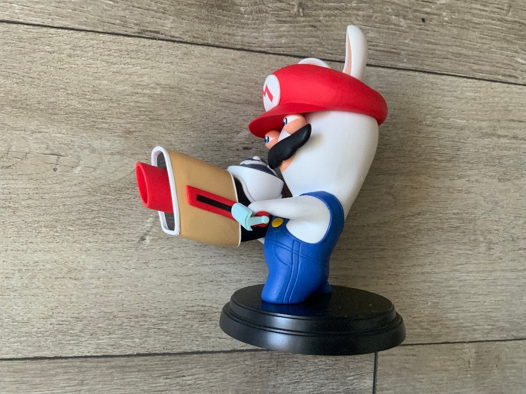 Mario Rabbids Ubisoft 17CM groot Collectors Beeldje, Verzamelen, Beelden en Beeldjes, Zo goed als nieuw, Overige typen, Ophalen of Verzenden
