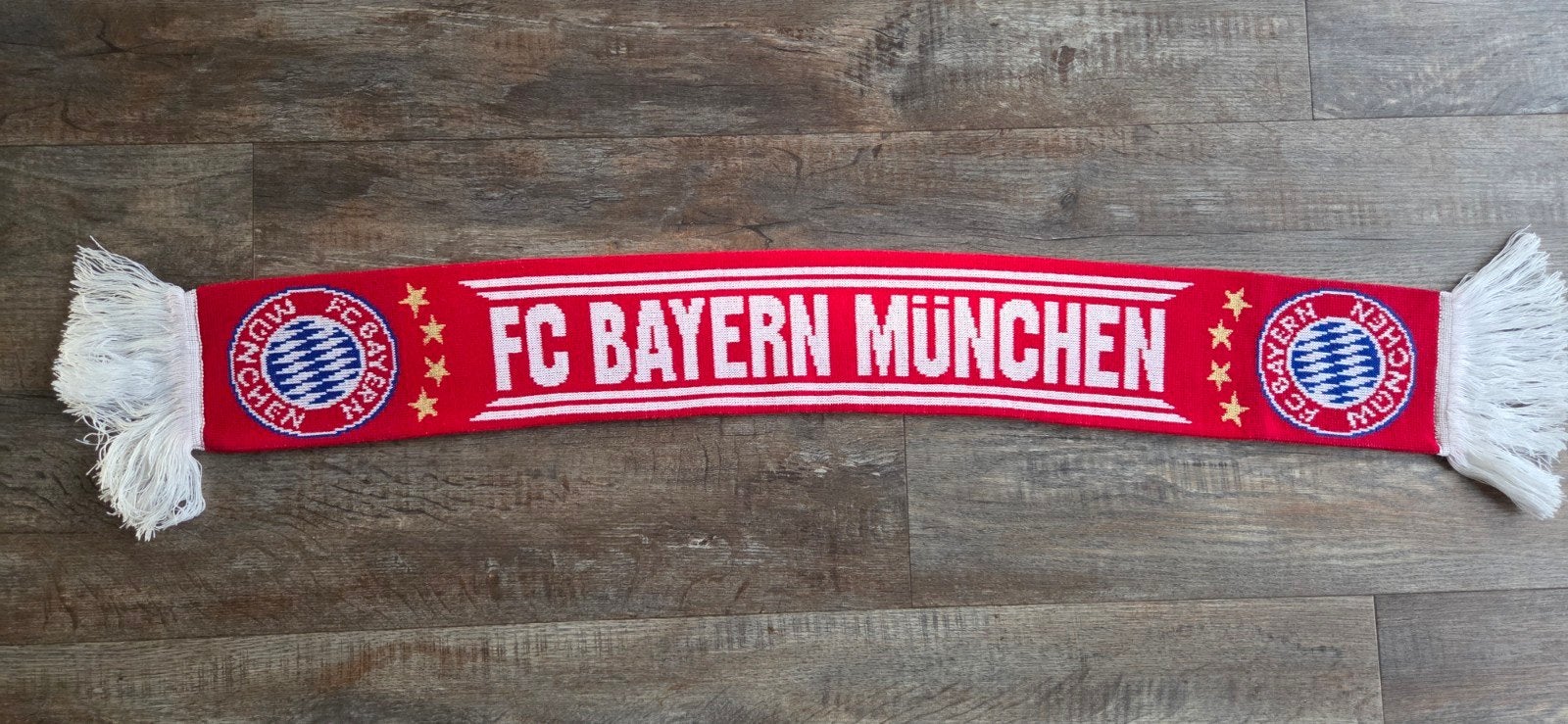 Sjaal Bayern Munchen, Verzamelen, Ophalen of Verzenden, Zo goed als nieuw, Buitenlandse clubs, Vaantje of Sjaal