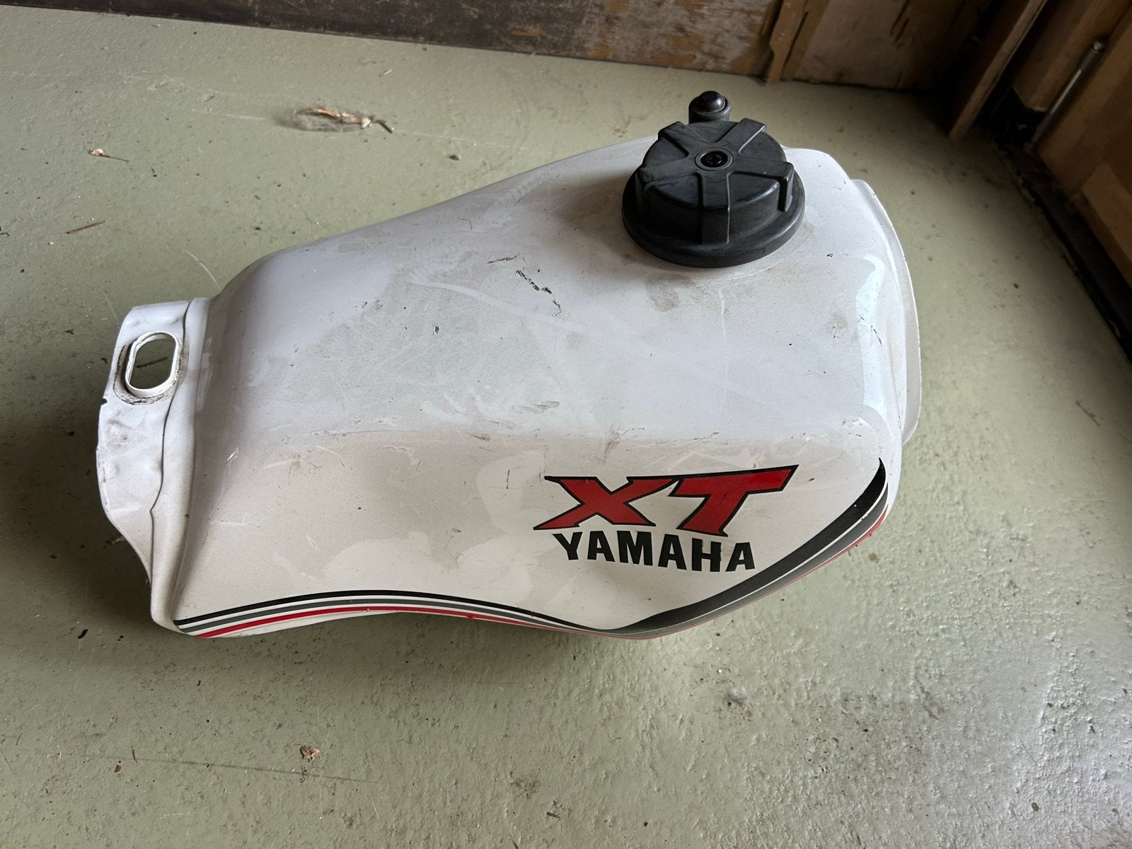 Yamaha XT125 Benzinetank - Licht gedeukt, Ophalen, Gebruikt