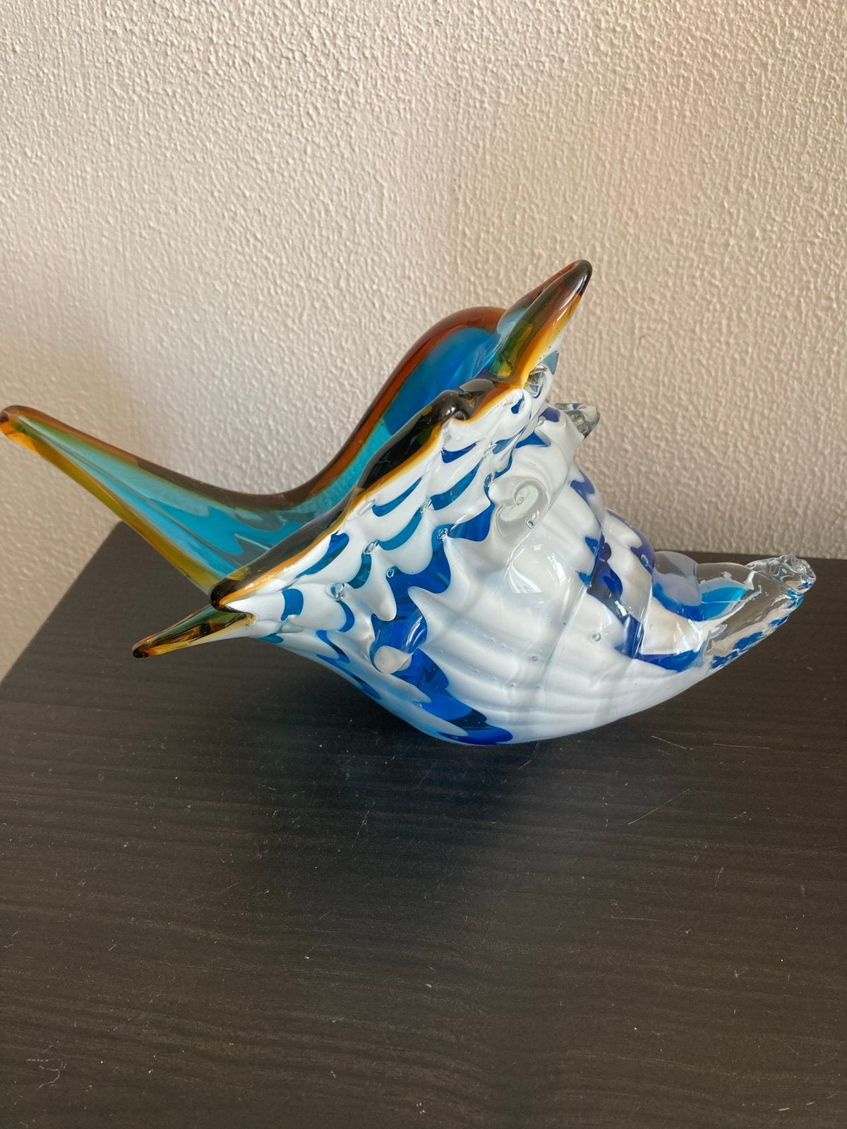 Mooie glazen schelp in blauw en wit Murano sculptuur, Ophalen of Verzenden