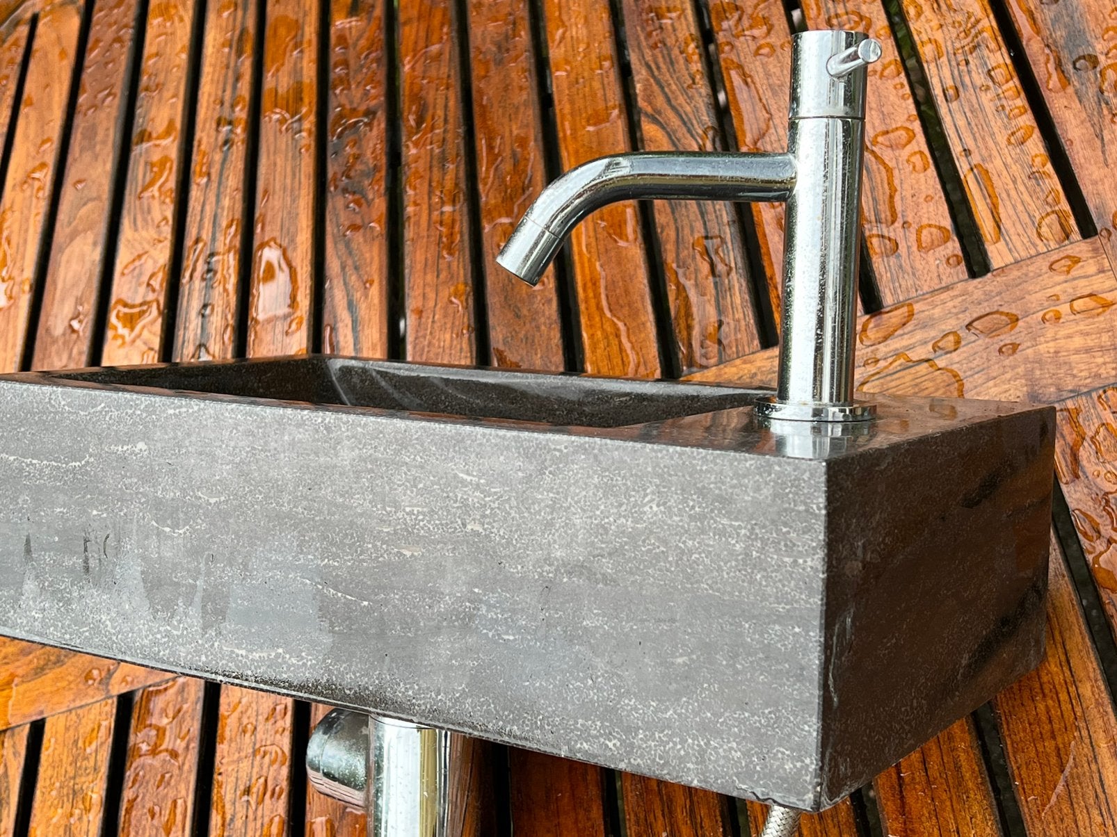 Hardstenen wasbak met kraan, Doe-het-zelf en Verbouw, Sanitair, Ophalen, Zo goed als nieuw, Wastafel