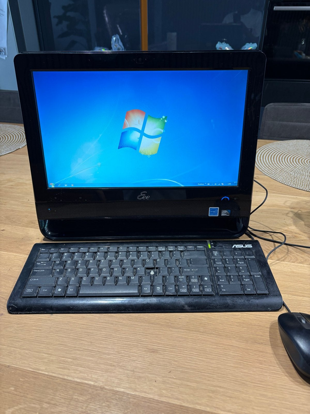 ASUS EeeTop PC ET1610PT All-in-One PC (Windows 7 Ultimate), Computers en Software, Desktop Pc's, Gebruikt, HDD, Minder dan 4 GB