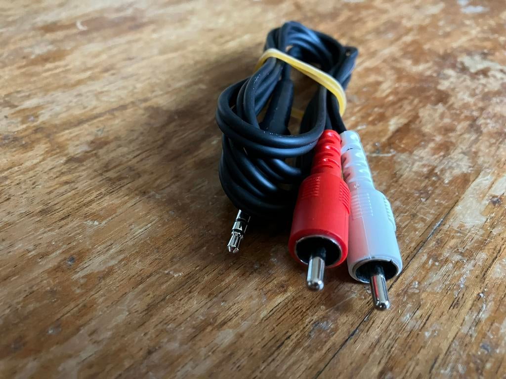 Philips OEM Mini Jack RCA stereokabel 1m - 3,5 mm > 2 tulp, Ophalen of Verzenden, Zo goed als nieuw, Minder dan 2 meter, Interlink-kabel