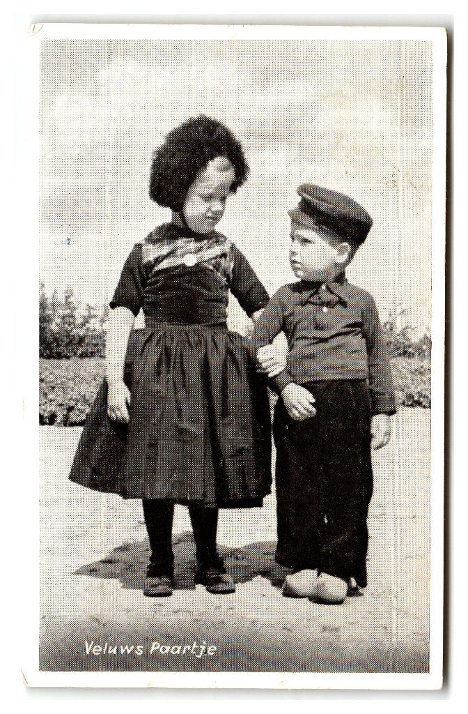 Veluwe, Veluws Paartje - Klederdracht, Verzamelen, Ansichtkaarten | Nederland, Ophalen of Verzenden, 1940 tot 1960, Gelopen, Gelderland