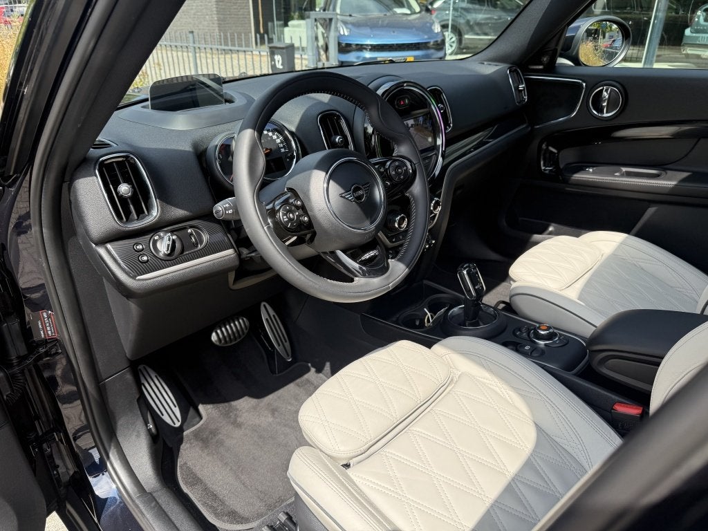 MINI Countryman 2.0 Cooper S Aut. JCW Pakket I Pano I Leder, Automaat, Gebruikt, 1435 kg, Zwart