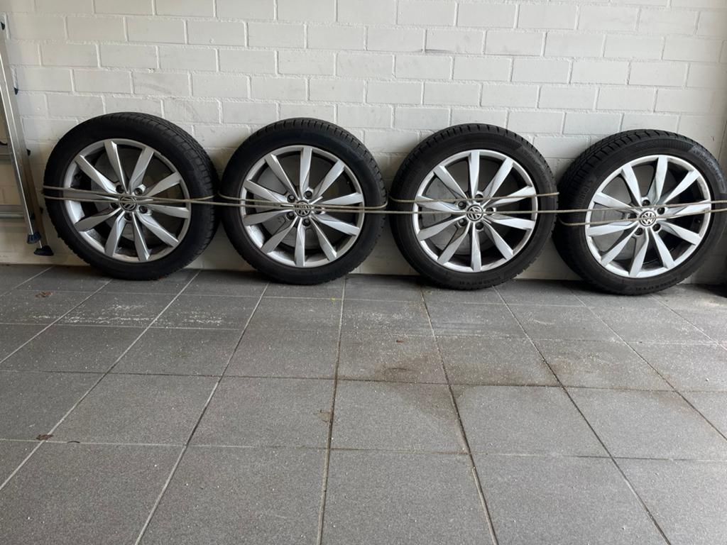 4 stuks 17 inch winterwielen voor VW Golf 7, Auto-onderdelen, Ophalen, Gebruikt, Banden en Velgen, 17 inch