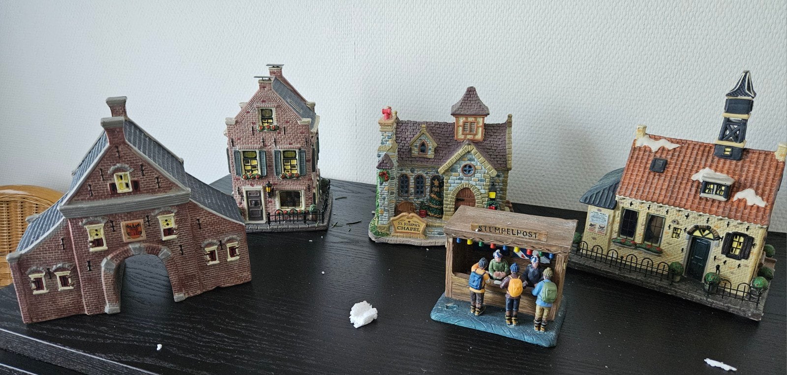 Kersthuisjes met poppetjes, Ophalen of Verzenden