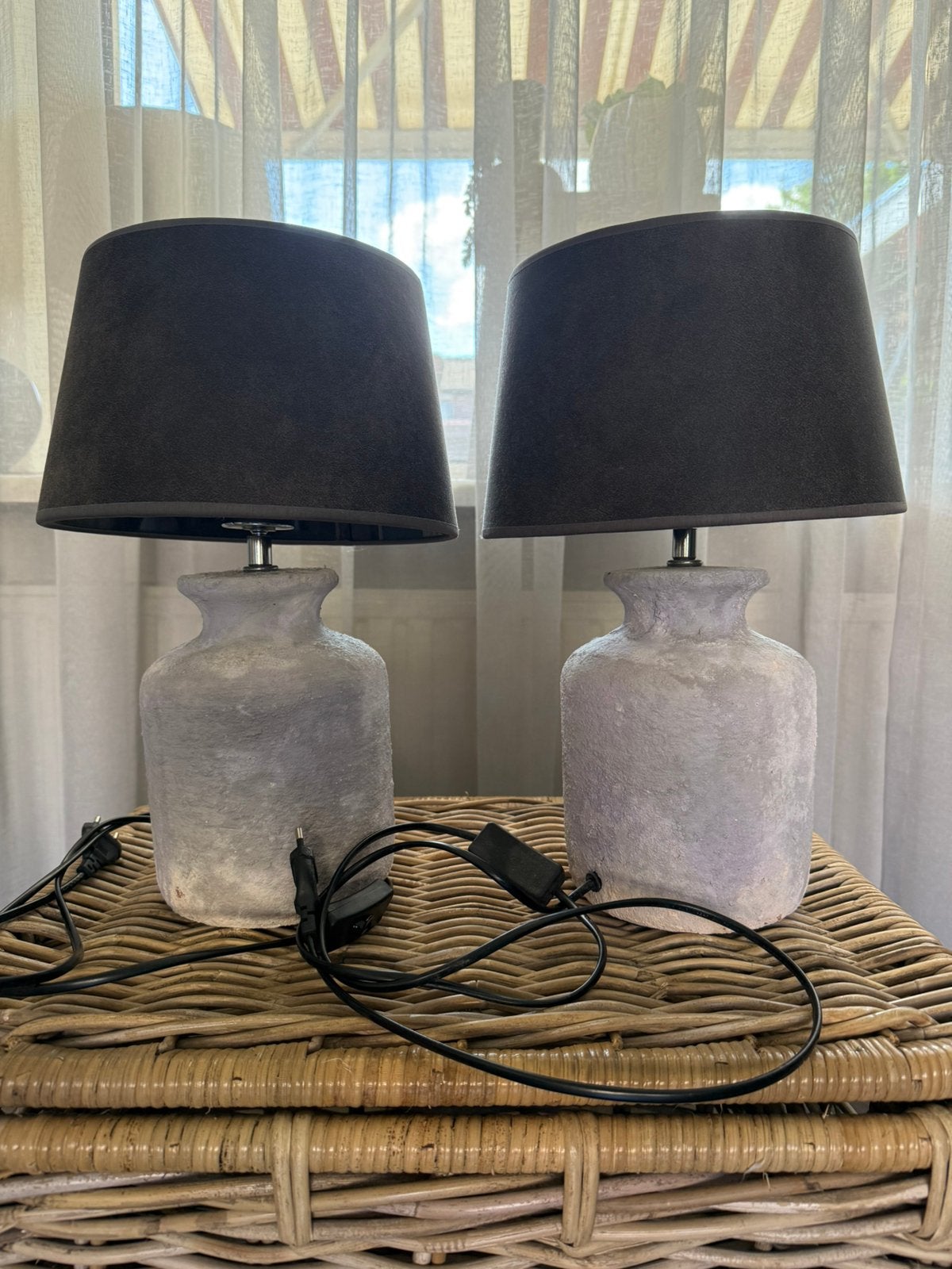 Lampen, Ophalen, Zo goed als nieuw, Rond