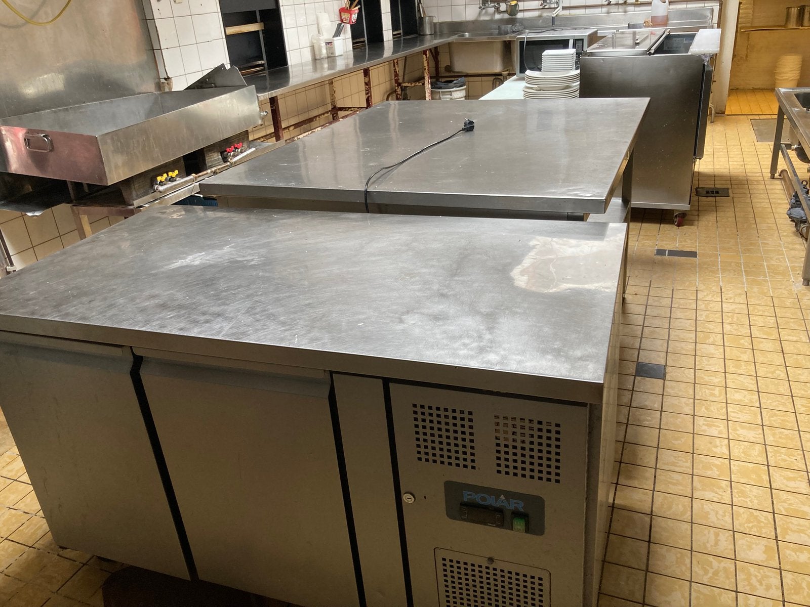 Rvs tafels restaurantkeuken aangeboden voor weinig, Ophalen of Verzenden