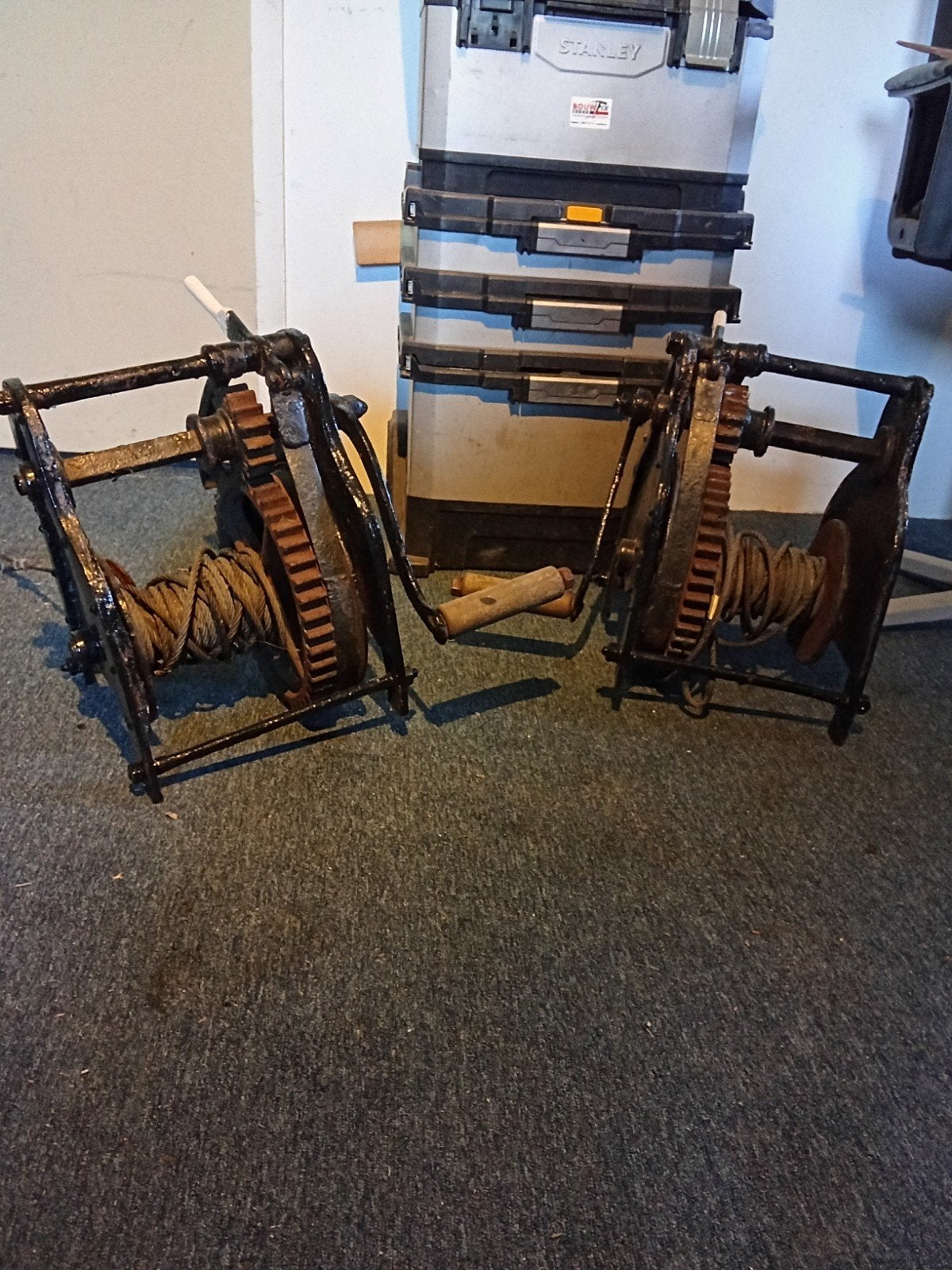 Mooie zware lier(en) te koop af te halen uit Meppel, Ophalen of Verzenden