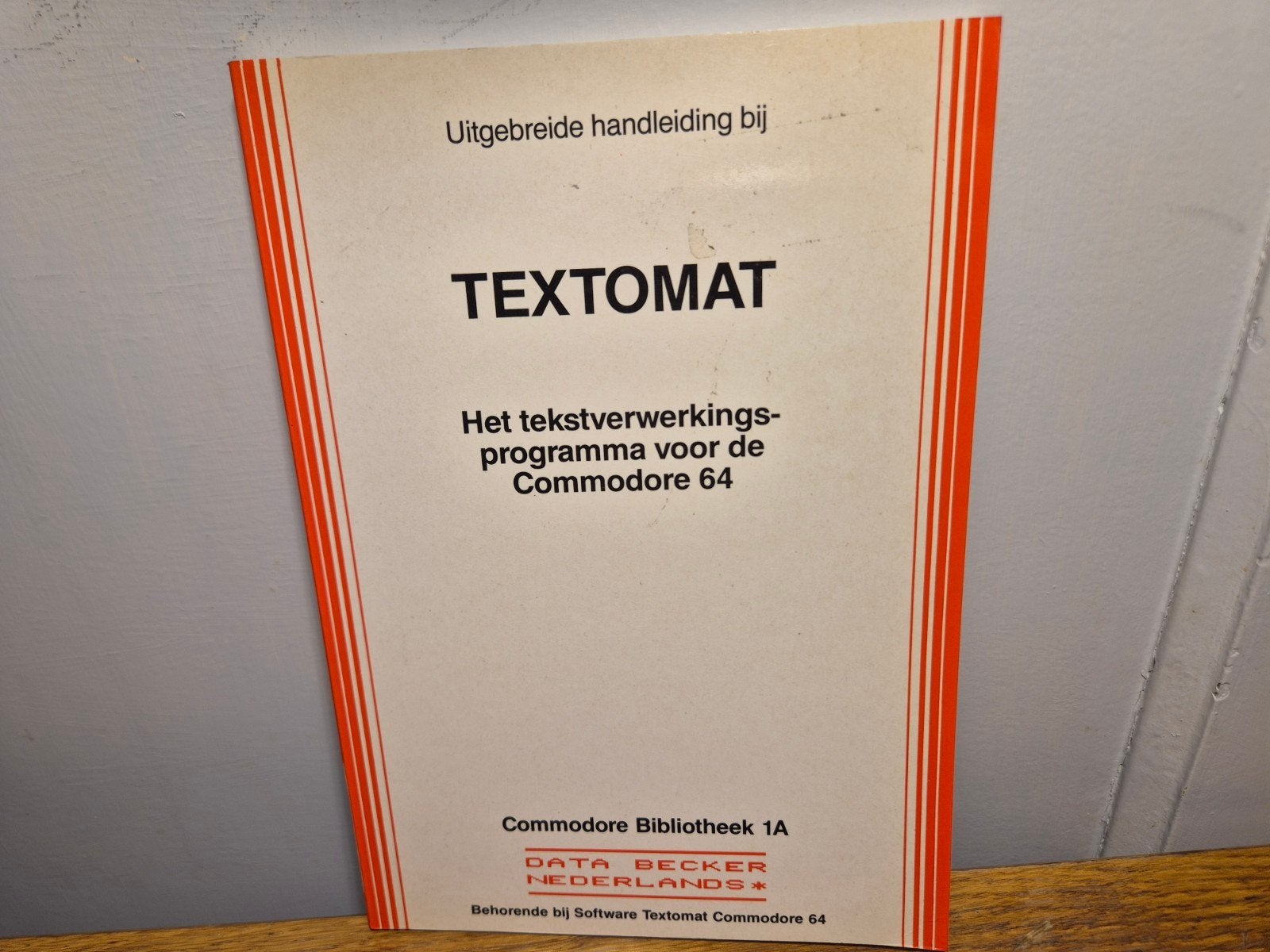Textomat het tekstverwerkingsprogramma voor Commodore 64, Ophalen of Verzenden