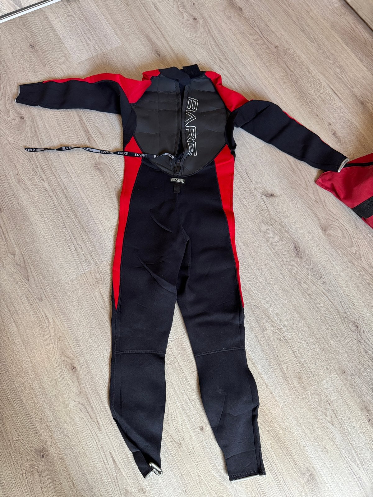 Bare Ignite 3/2mm Wetsuit Maat M - Zo goed als nieuw, Ophalen of Verzenden, Zo goed als nieuw, Dame of Heer, Wetsuit