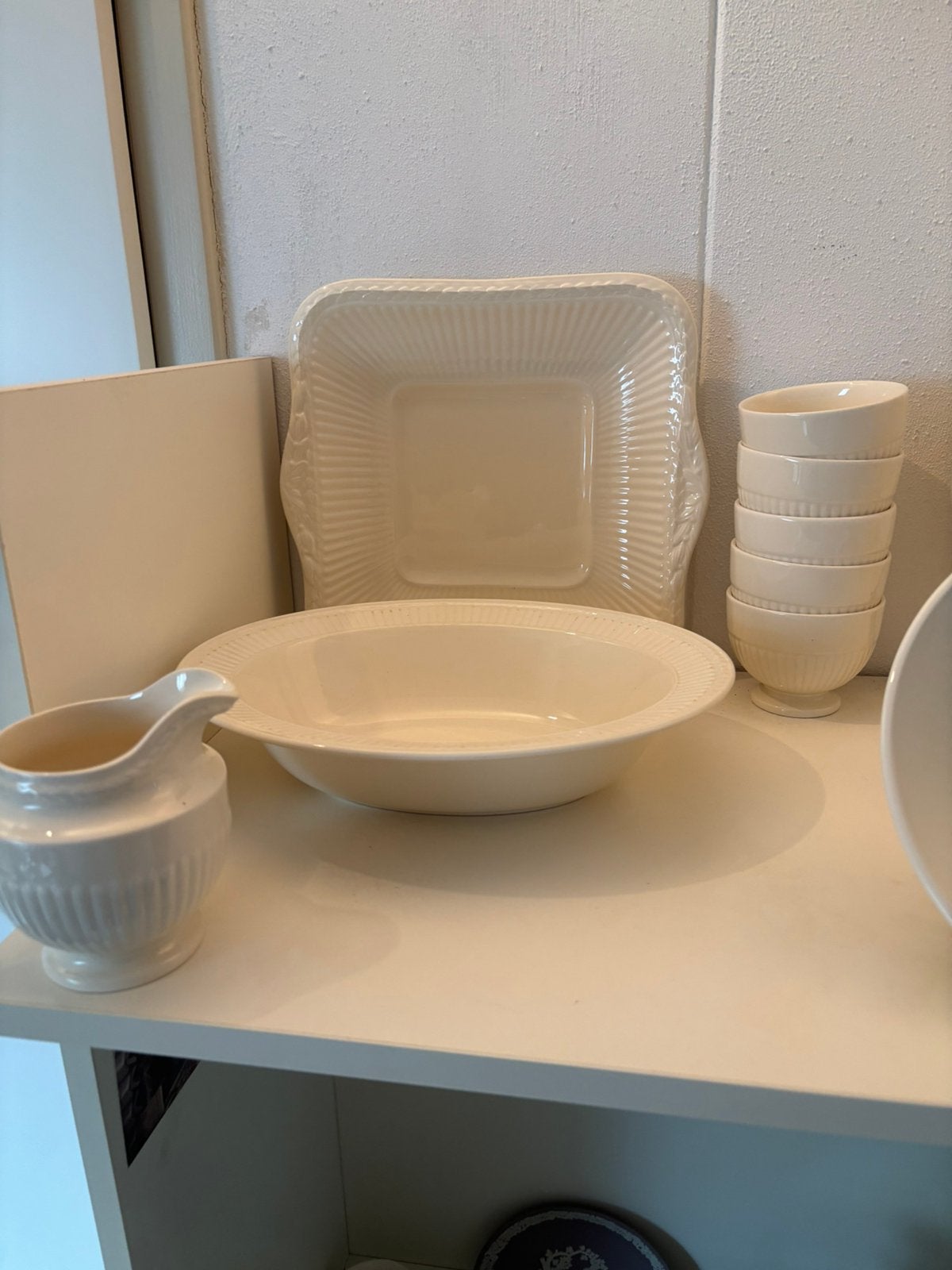 Wedgwood Edme, Ophalen of Verzenden, Zo goed als nieuw, Aardewerk, Schaal of Schalen