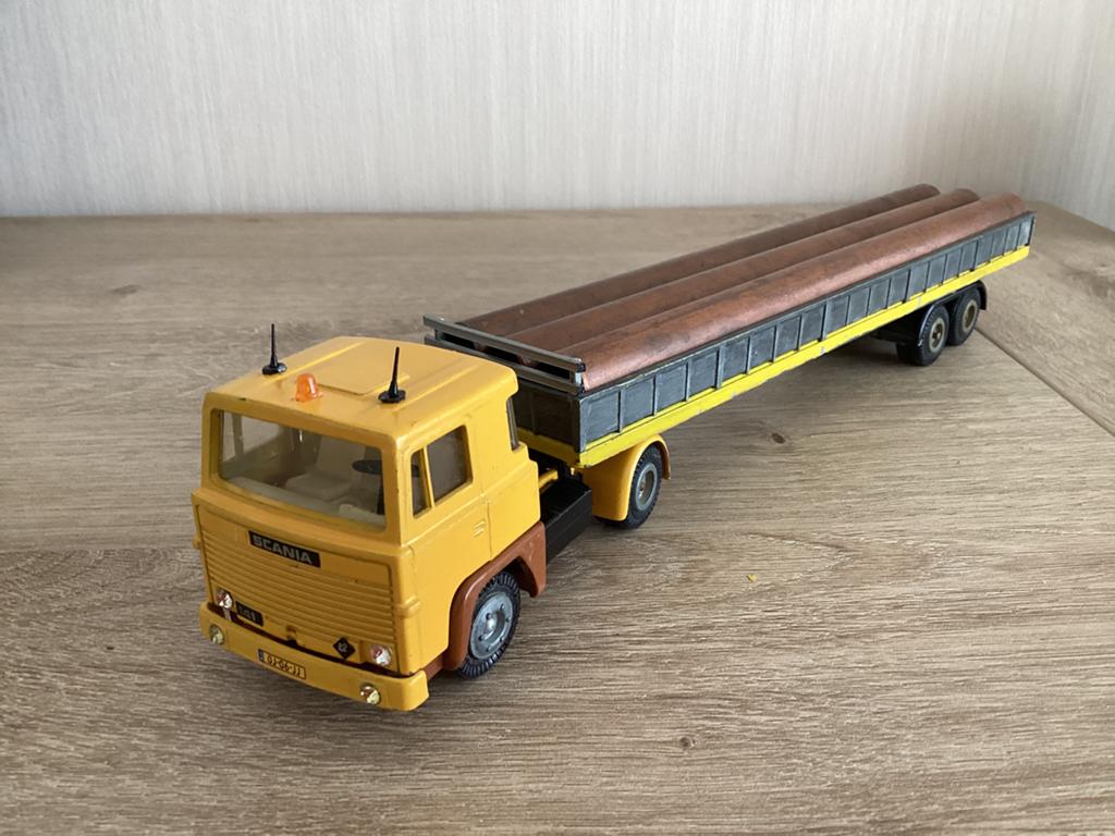 Nette Scania Kant cab Stuuras Zwaailamp oplegger incl lading, Ophalen of Verzenden, Zo goed als nieuw, Bus of Vrachtwagen, Tekno