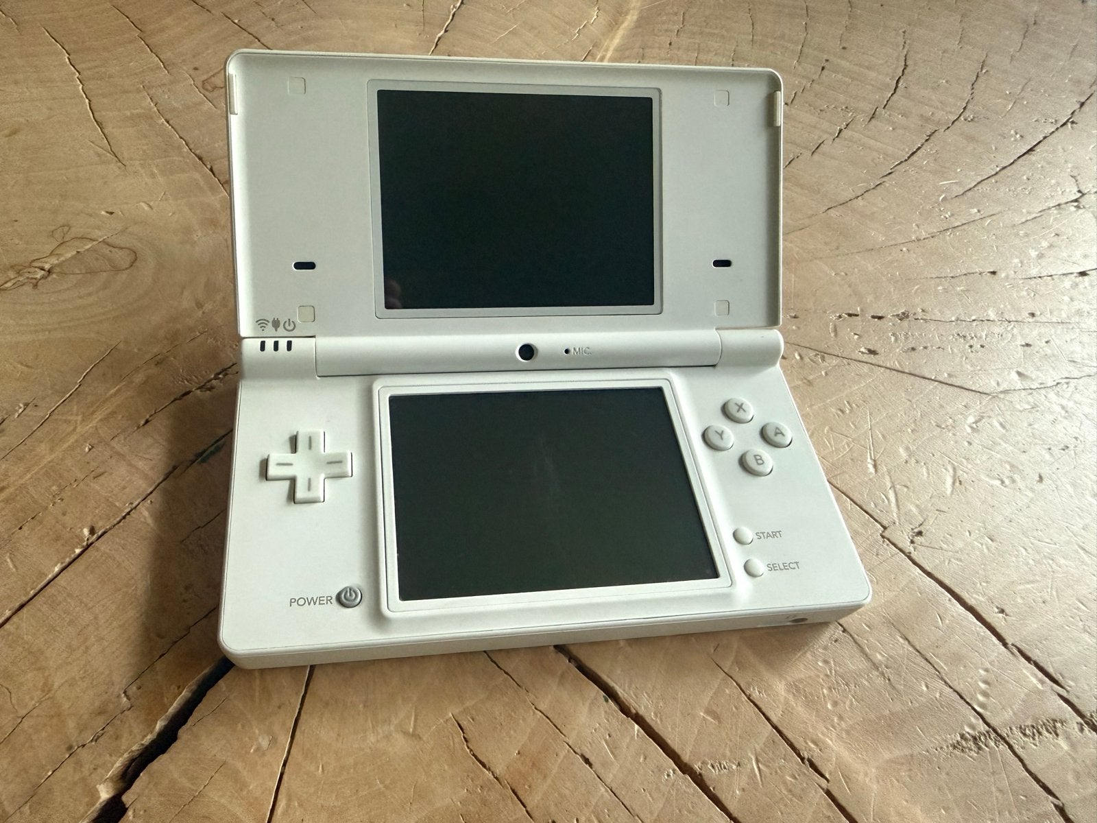 Nintendo DSi Wit met games en oplader, Wit, Dsi, Ophalen of Verzenden, Gebruikt
