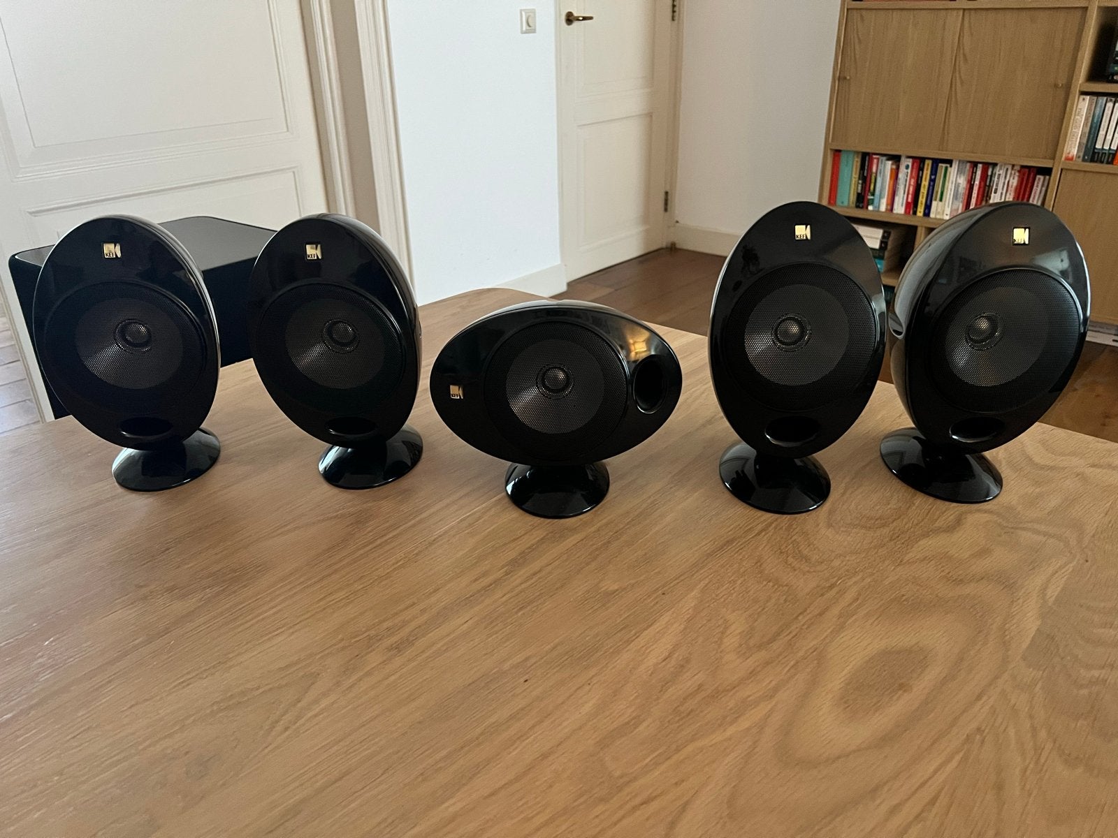 KEF Home Theatre 2000 Series Speakerset (5 stuks), Ophalen, Gebruikt, Surroundset, Minder dan 60 watt