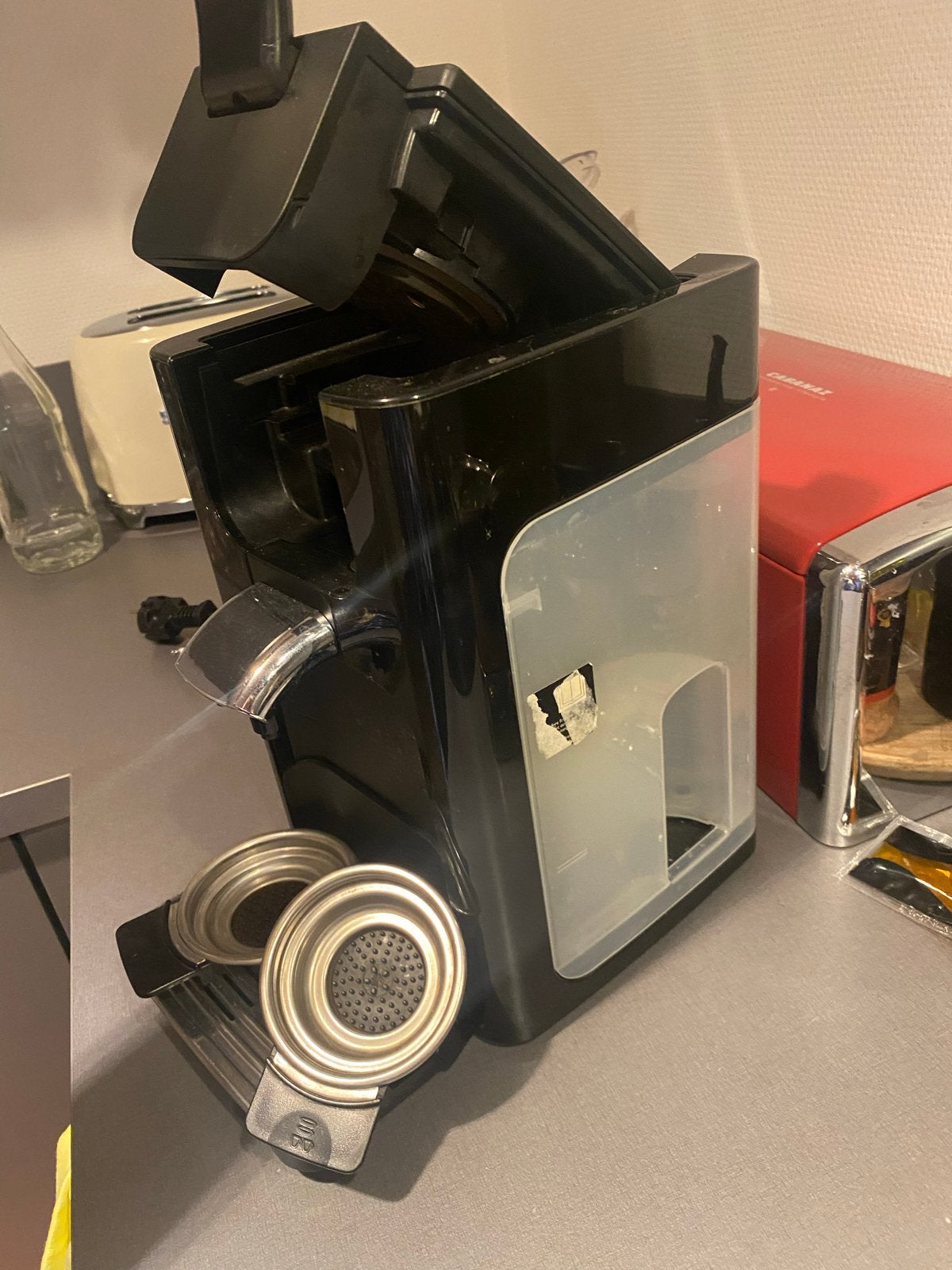 Philips Senseo koffiezetapparaat - Zwart, Gebruikt, Koffiemachine, Ophalen of Verzenden, 1 kopje