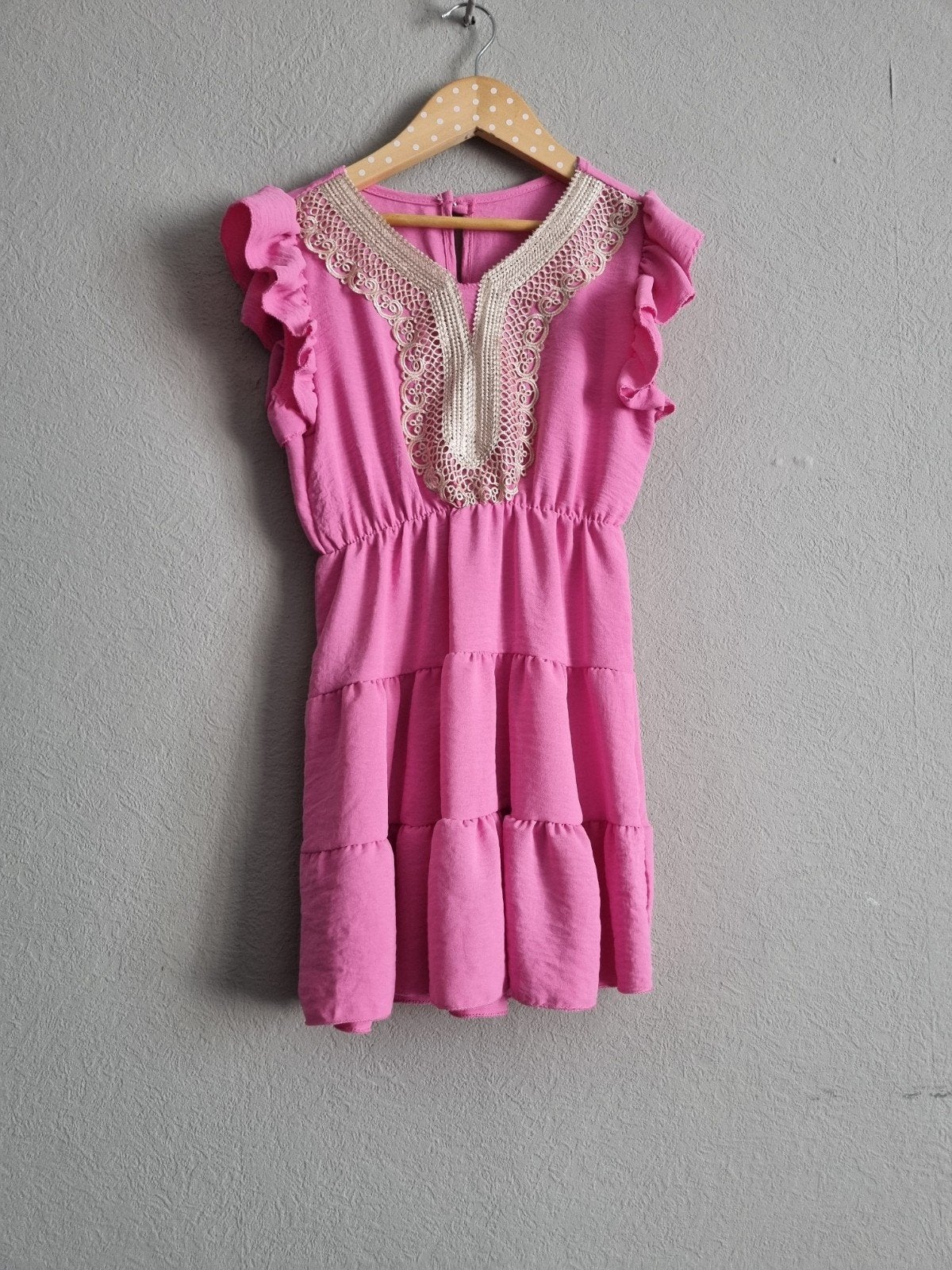 Roze Ibiza jurkje met kanten details en ruches, Ophalen of Verzenden, Meisje, Jurk of Rok