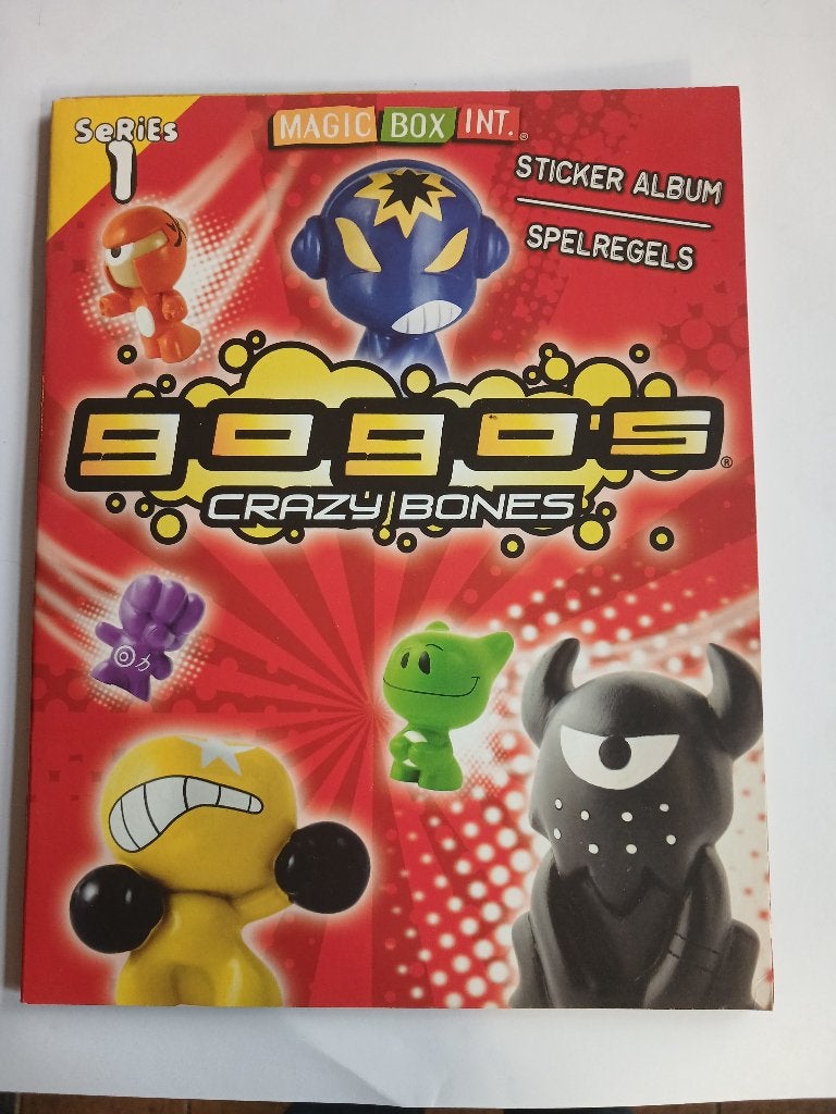 Gogos Crazy Bones Sticker Album + Spelregels, Verzamelen, Poppetjes en Figuurtjes, Ophalen of Verzenden, Zo goed als nieuw