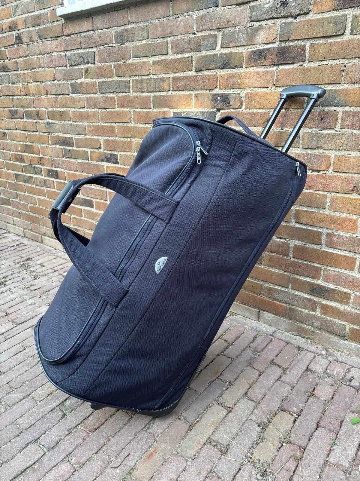 Stevige Samsonite Reistas met Wieltjes - 100L Inhoud, Ophalen, Uitschuifbare handgreep, 30 cm of meer, Zwart