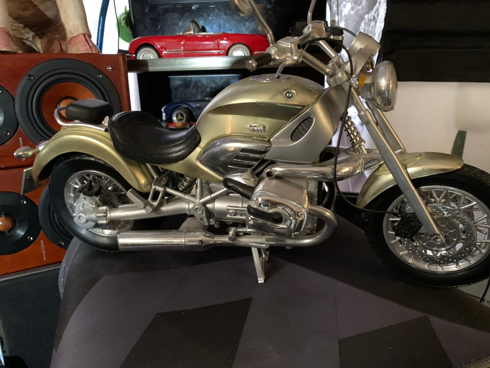 Gedetailleerd model van een BMW motorfiets 1200 C scale 1/12, Overige merken, 1:32 tot 1:50, Overige typen, Ophalen of Verzenden