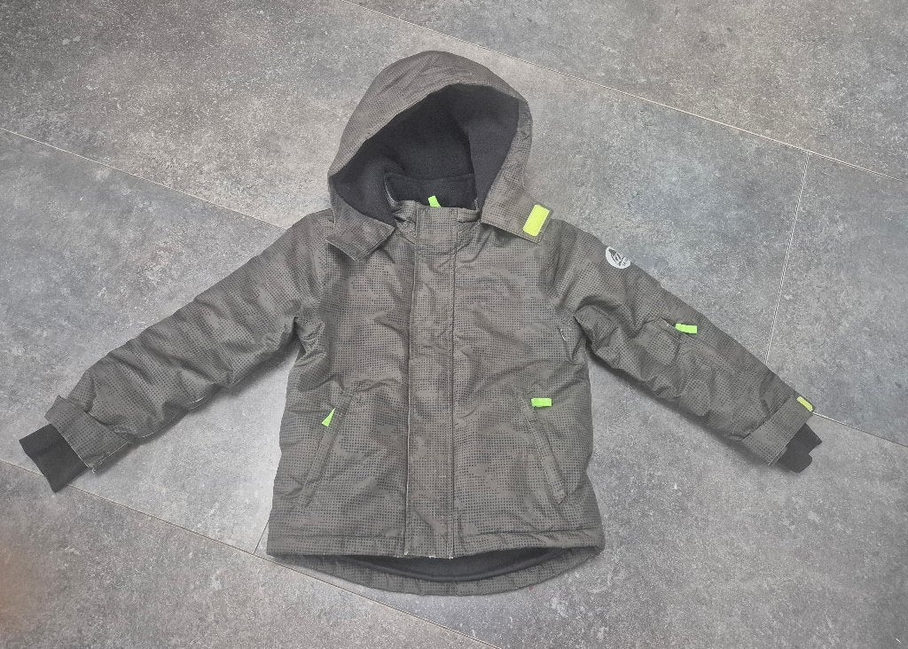 HEMA lekker warme jongensjas, maat 110/116, Kinderen en Baby's, Ophalen of Verzenden, Zo goed als nieuw, HEMA, Jongen