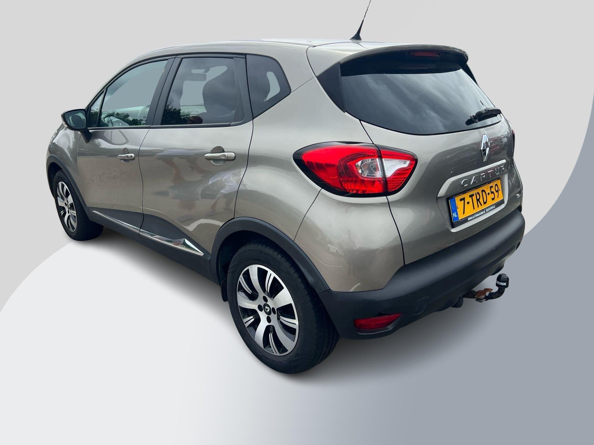 Renault Captur 1.2 TCe Expression 120pk Automaat | Trekhaak, Stof, 4 cilinders, Bruin, Origineel Nederlands