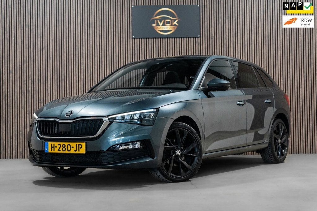 Skoda Scala 1.5 TSI Sport Business DSG LED PANO CAMERA KUIPS, Auto's, Scala, 4 cilinders, 150 pk, Automatische klimaatregeling