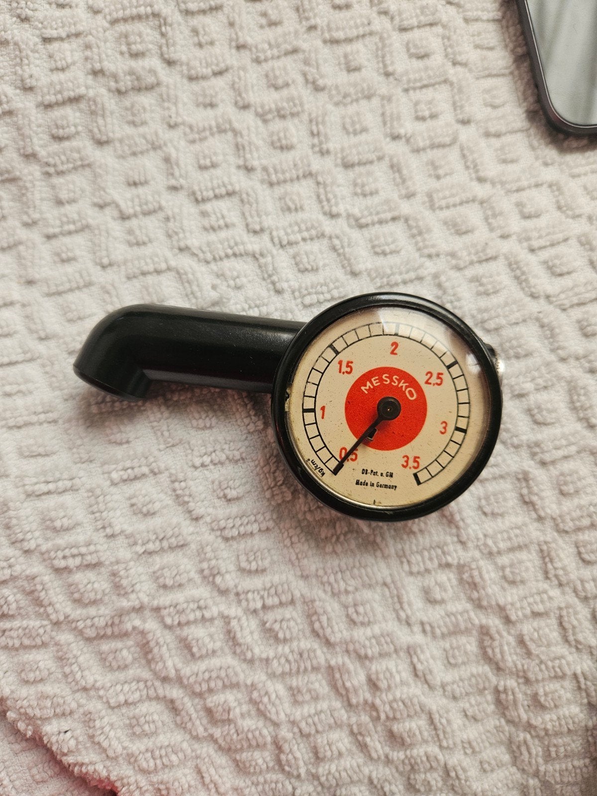 Vintage Messko Bandenspanningsmeter (Porsche )- Made in Germ, Auto diversen, Auto-accessoires, Ophalen of Verzenden, ., ., .