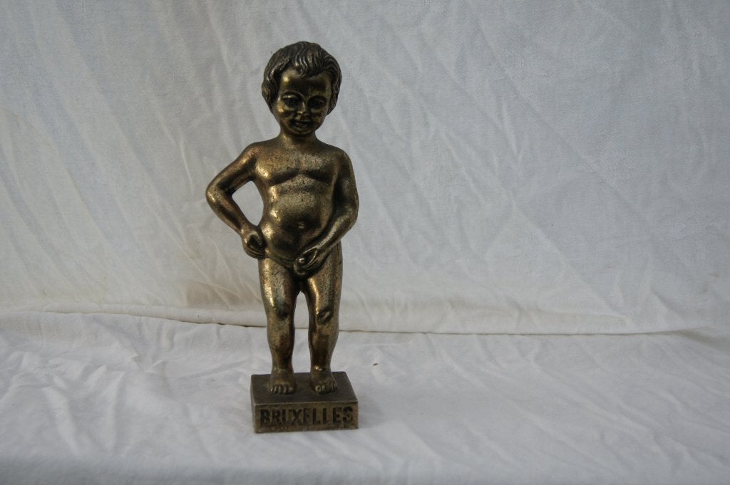 Manneke pis ( Bronskleurig, Antiek en Kunst, Ophalen of Verzenden