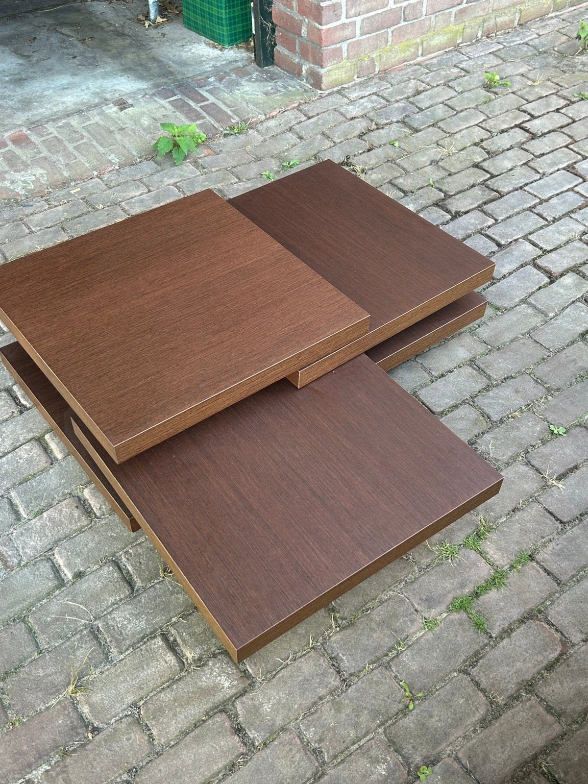 Design salontafel rotor, Ophalen