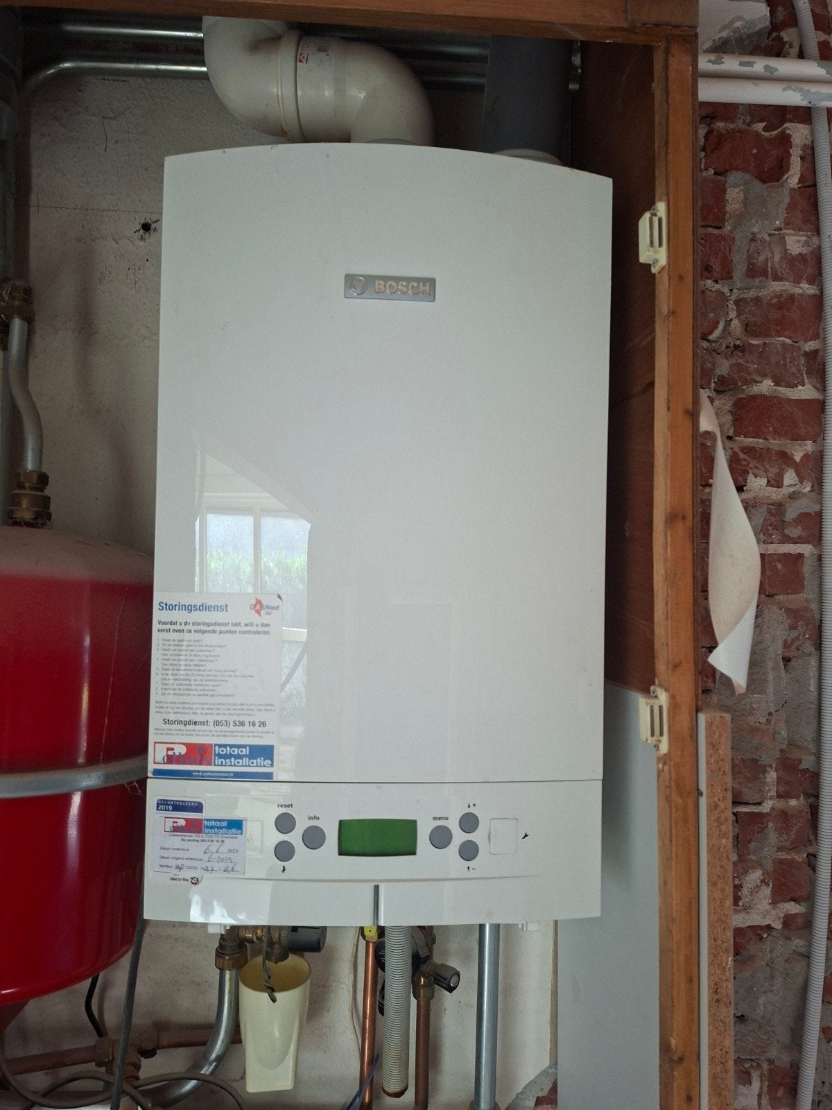 Bosch 30 HRC Compact 5 Condensing Boiler, 20 tot 100 liter, Ophalen, Gebruikt, Boiler
