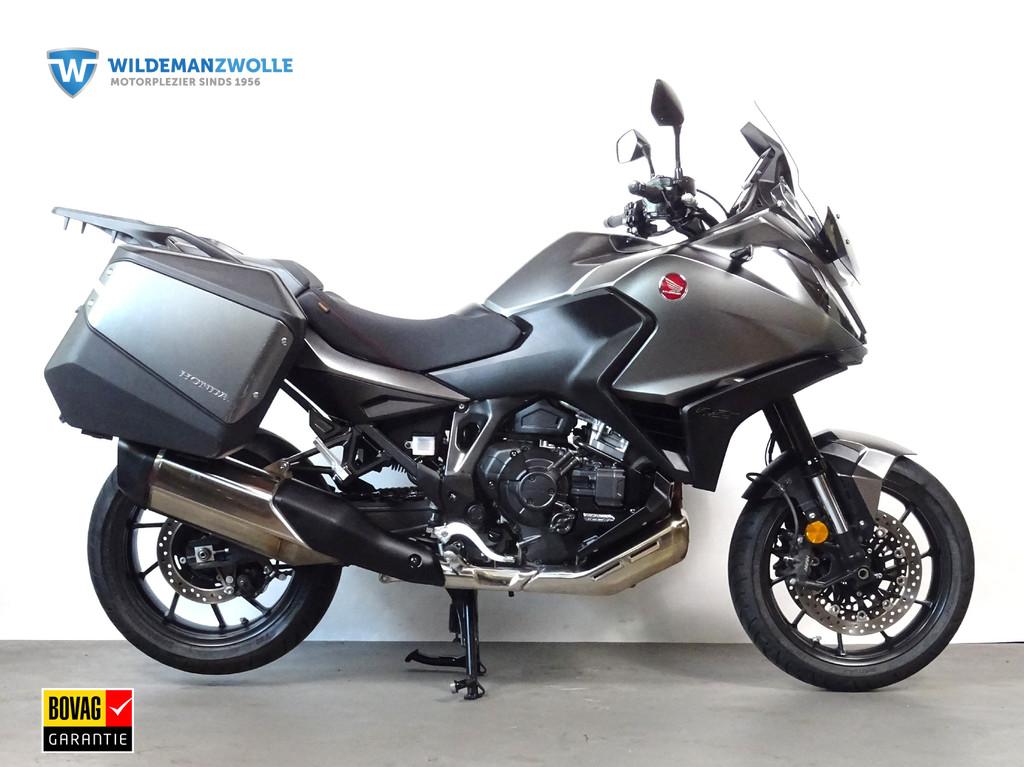 Honda NT1100 NT 1100 DCT, Bedrijf, Handvatverwarming, Meer dan 35 kW, Toermotor