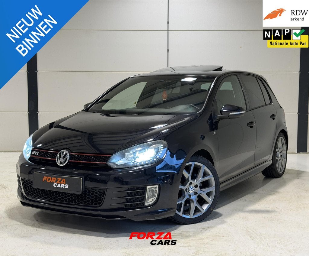 Volkswagen Golf 2.0 GTI Edition 35 | FULL OPTION | NAP | 330, Auto's, Euro 5, Gebruikt, Zwart, 4 cilinders