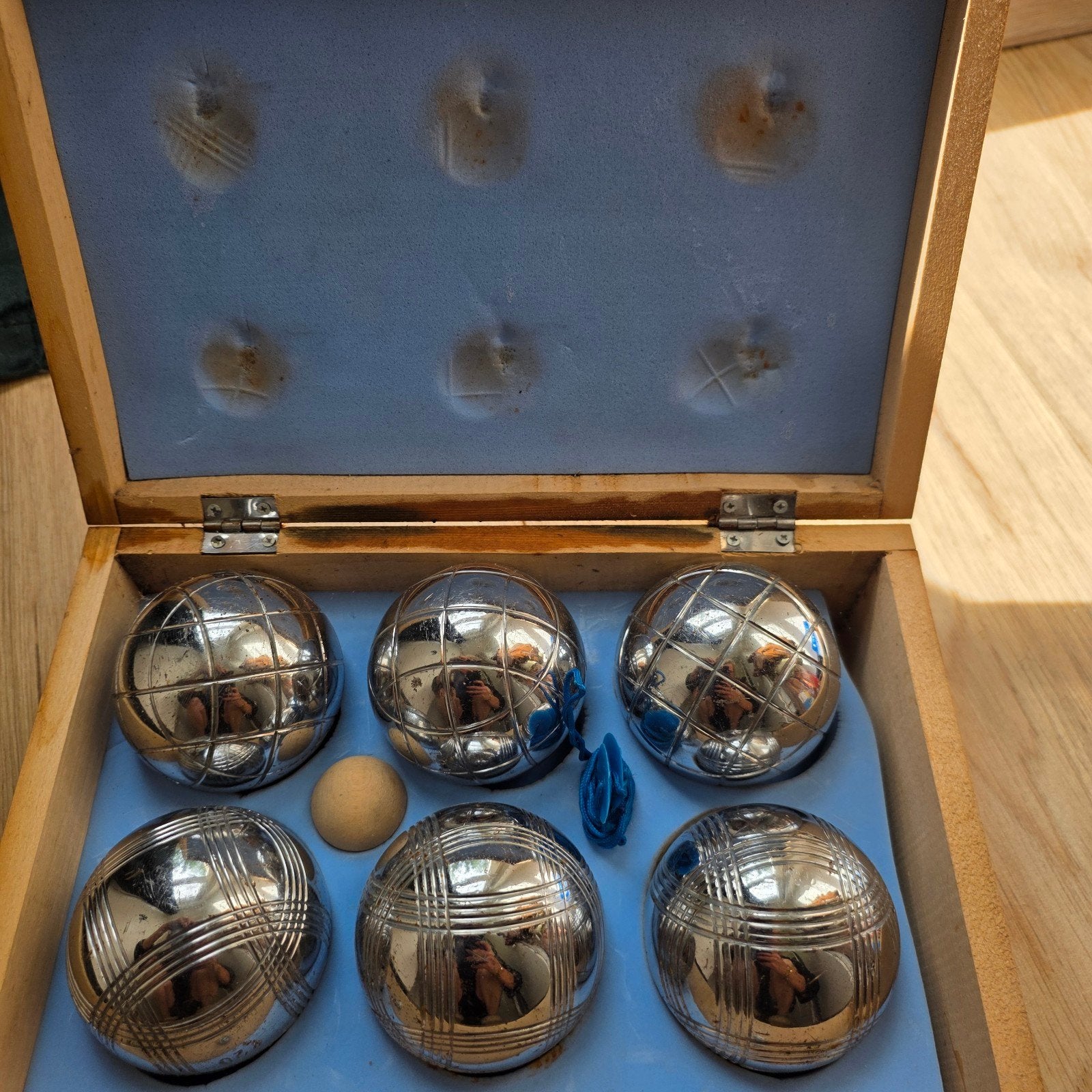 set jeu de boules, Ophalen