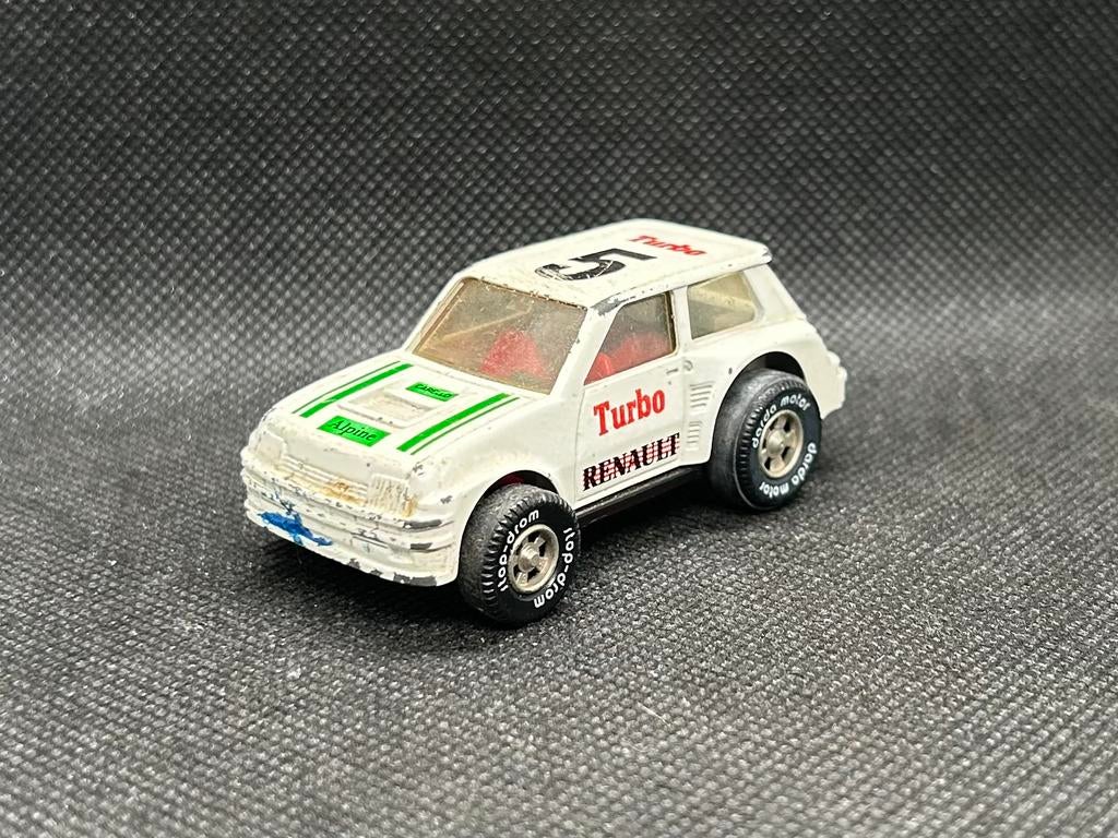 Darda Renault 5, Hobby en Vrije tijd, Modelauto's | Overige schalen, Verzenden, Zo goed als nieuw, Auto