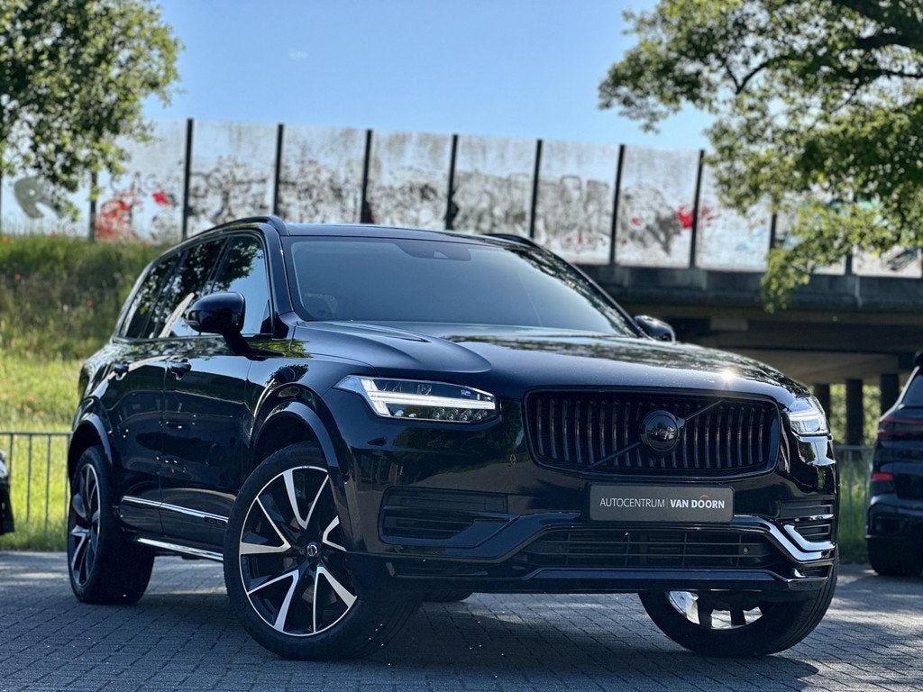 Volvo XC90 2.0 T8 Recharge | AWD | Black Edition | 7-zits |, Auto's, 4 cilinders, 1969 cc, 320 pk, Zwart