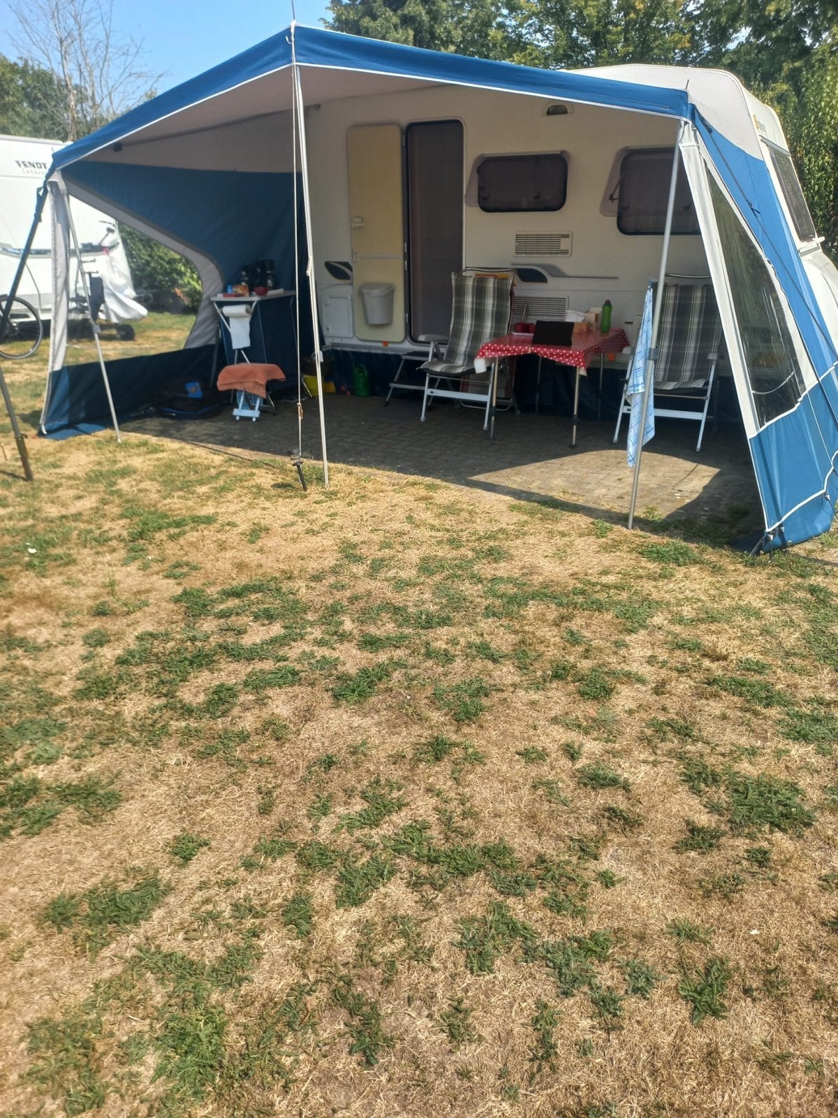Sterckeman 390 Caravan uit 2006 - Compleet uitgerust!, Caravans en Kamperen, Caravans, Sterckeman, Treinzit, 750 - 1000 kg, Particulier