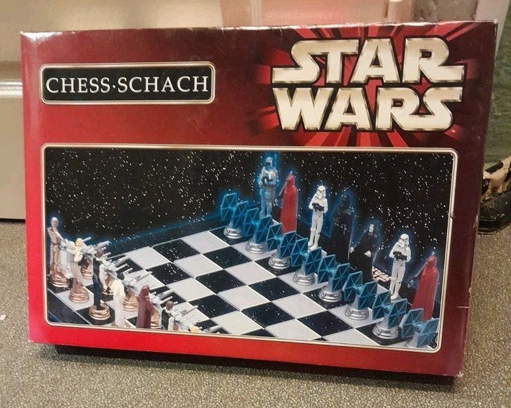 STAR WARS Schaakspel - In perfecte staat, Ophalen of Verzenden, Zo goed als nieuw, Spel