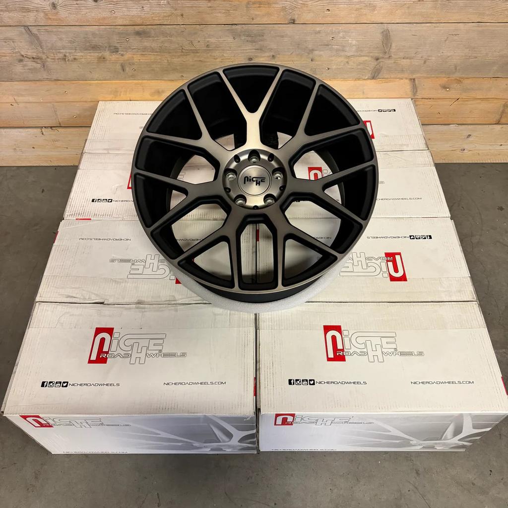 Nieuwe Niche Intake 5x112 19x9.5J ET48 vw audi seat mercedes, Auto-onderdelen, 19 inch, Velg(en), Nieuw, Niche