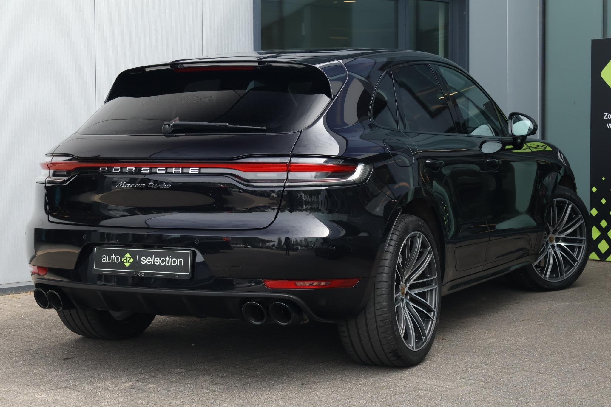 Porsche Macan 2.9 Turbo / Panorama / Sport Chrono / Sportuit, Automaat, Stof, Gebruikt, Automatische klimaatregeling