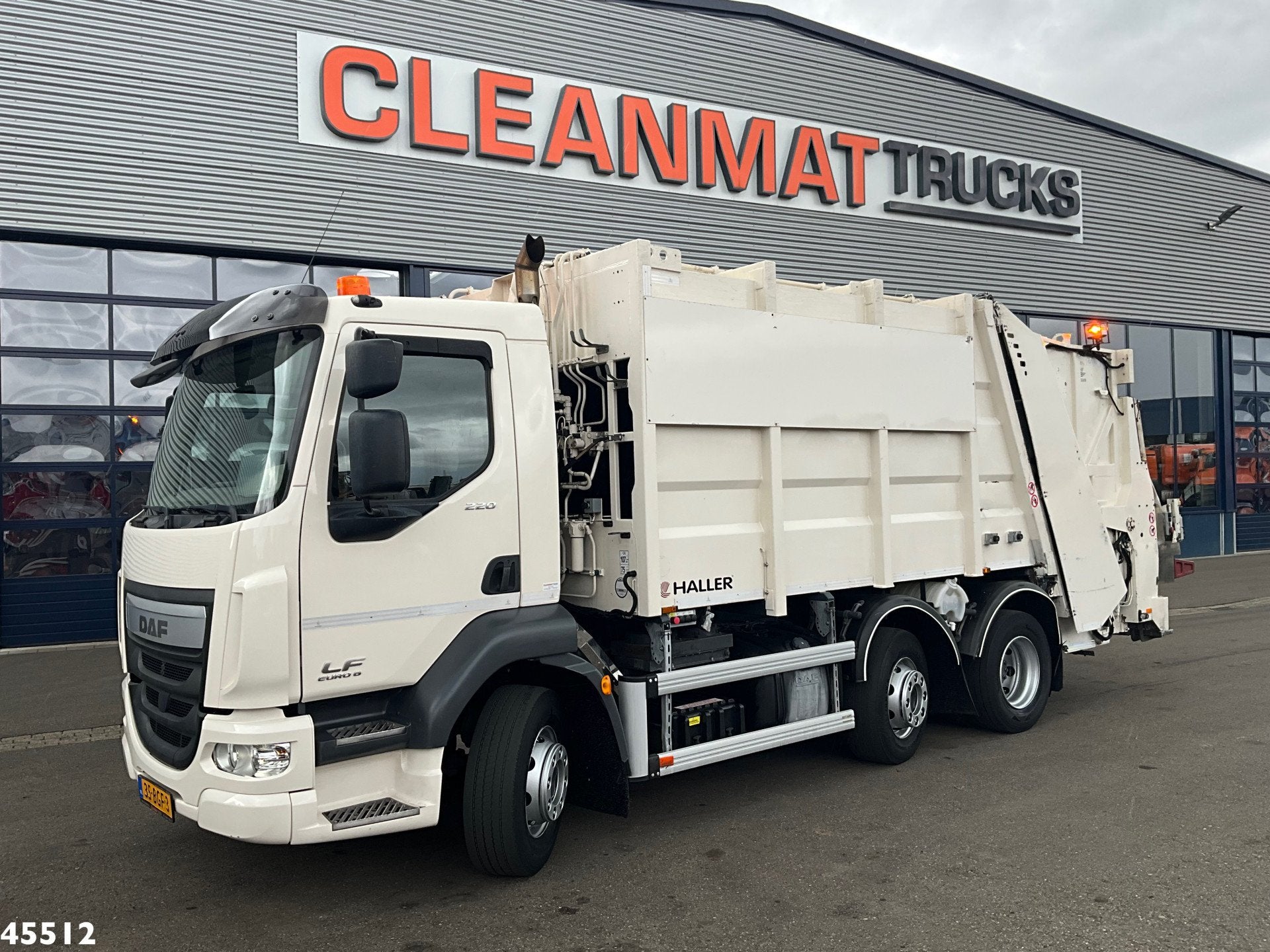 DAF FAG LF 220 Euro 6 Haller 14m³ Just 122.382 km!, Auto's, Vrachtwagens, Automaat, Parkeercamera, Euro 6, Origineel Nederlands