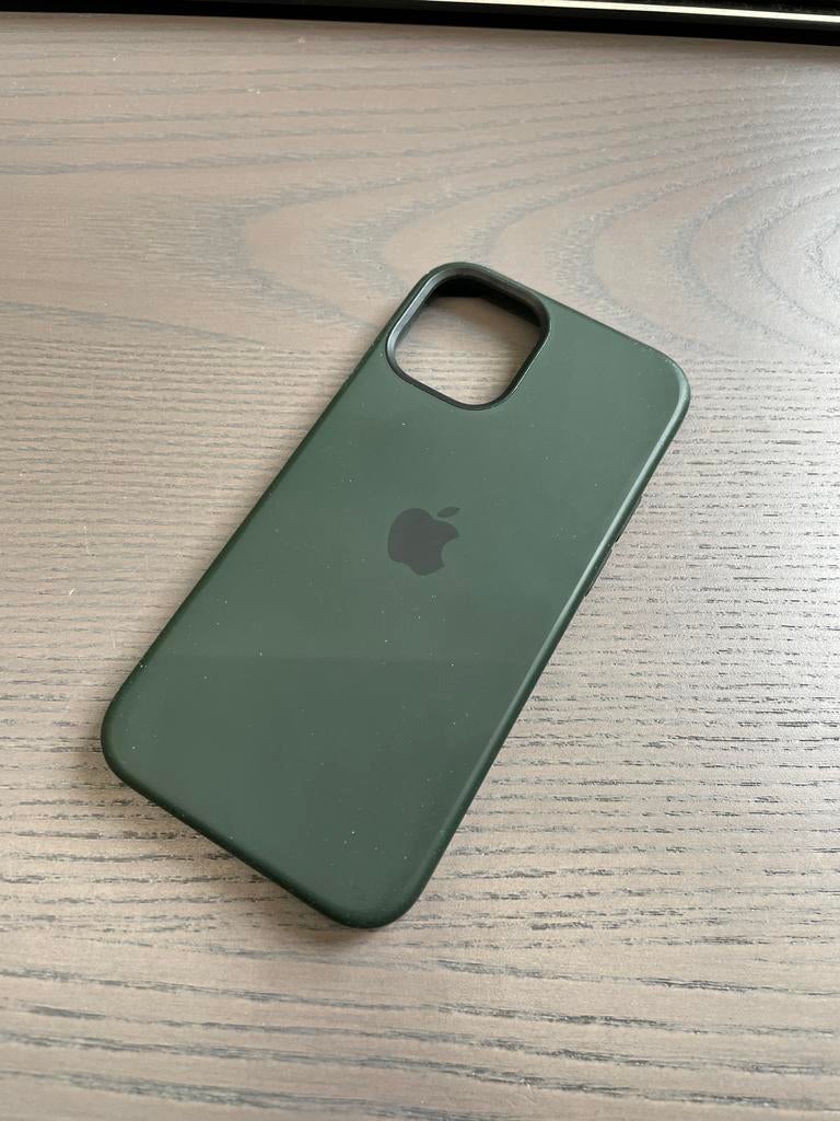 Donkergroen Apple iPhone 12 mini siliconen hoesje MagSafe, Telecommunicatie, Mobiele telefoons | Hoesjes en Frontjes | Apple iPhone