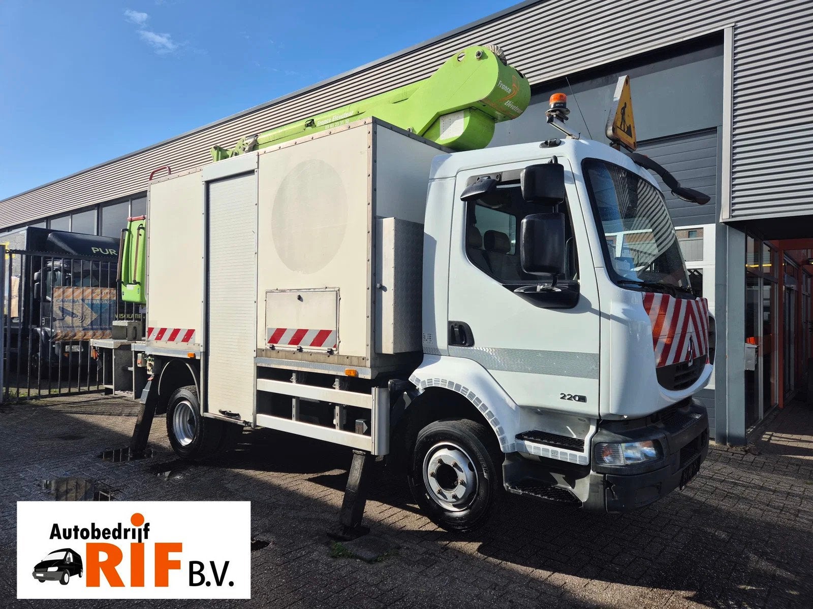 Renault Midlum 220 DCI 19.2 M Hoogwerker/ Platform, Auto's, Automaat, Euro 5, Achterwielaandrijving, Renault