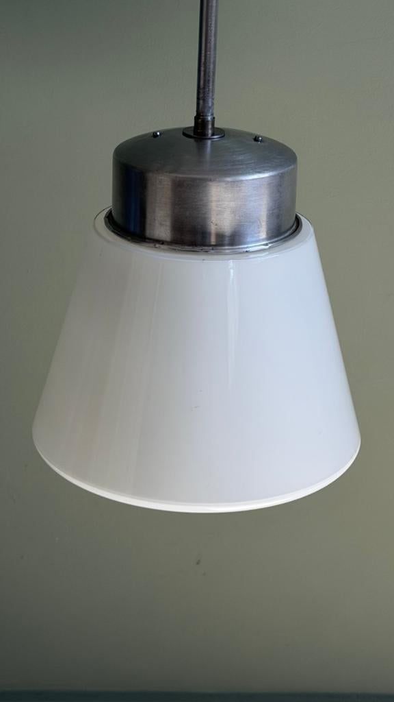 Vintage pendellamp hanglamp art deco Gispen schoollamp, Gebruikt, Ophalen of Verzenden, 75 cm of meer, Glas