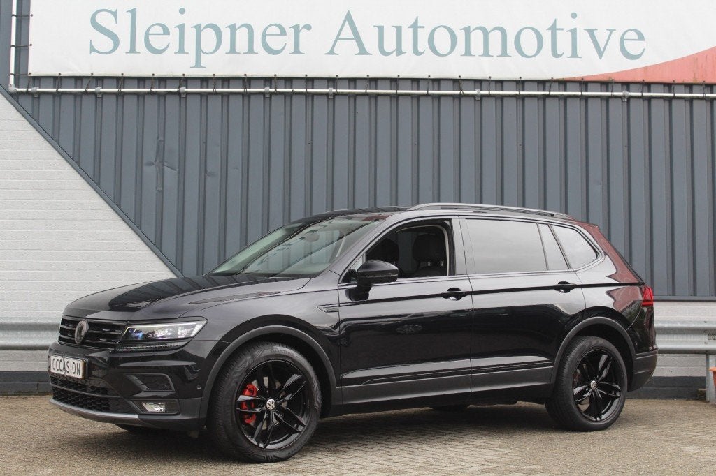 Volkswagen TIGUAN 1.4 TSI CL. 7P/ Automaat / Navigatie / Bla, Auto's, Euro 6, 4 cilinders, 150 pk, 7 stoelen