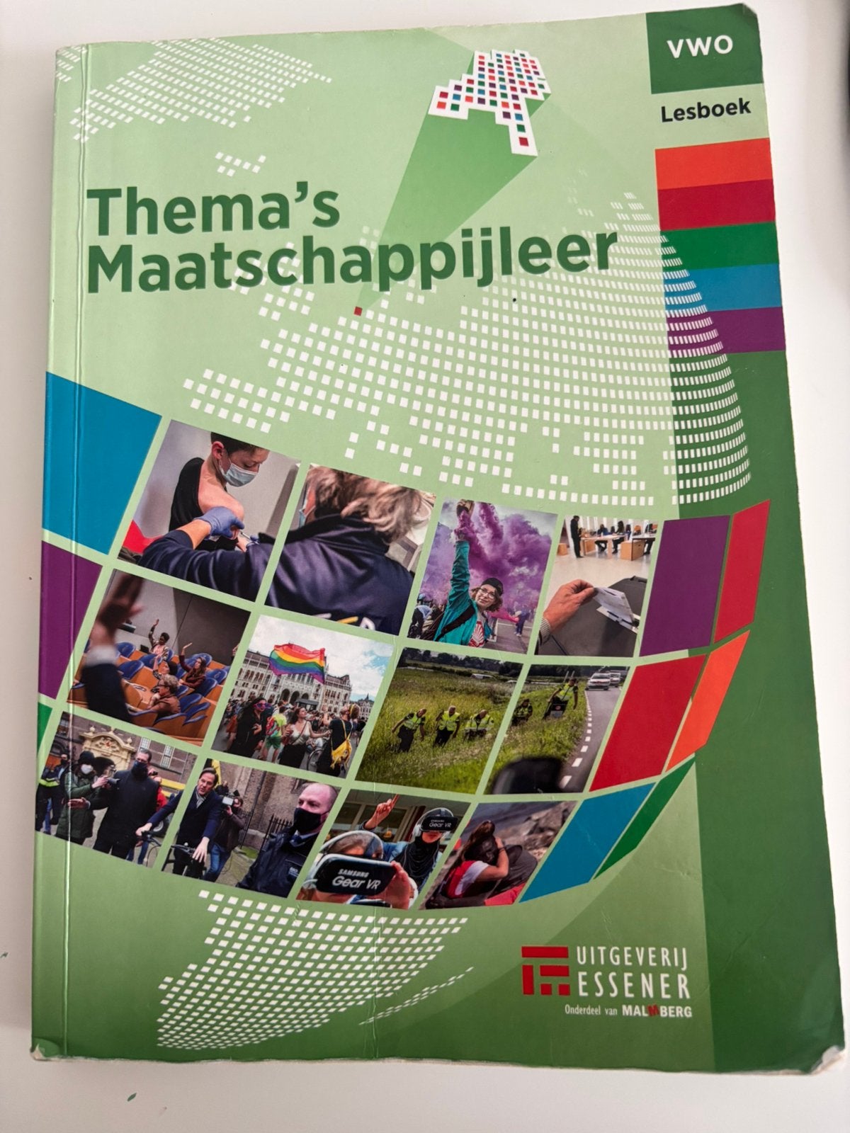 Maatschappijleer 4 vwo, Ophalen of Verzenden, Zo goed als nieuw, VWO, Maatschappijleer