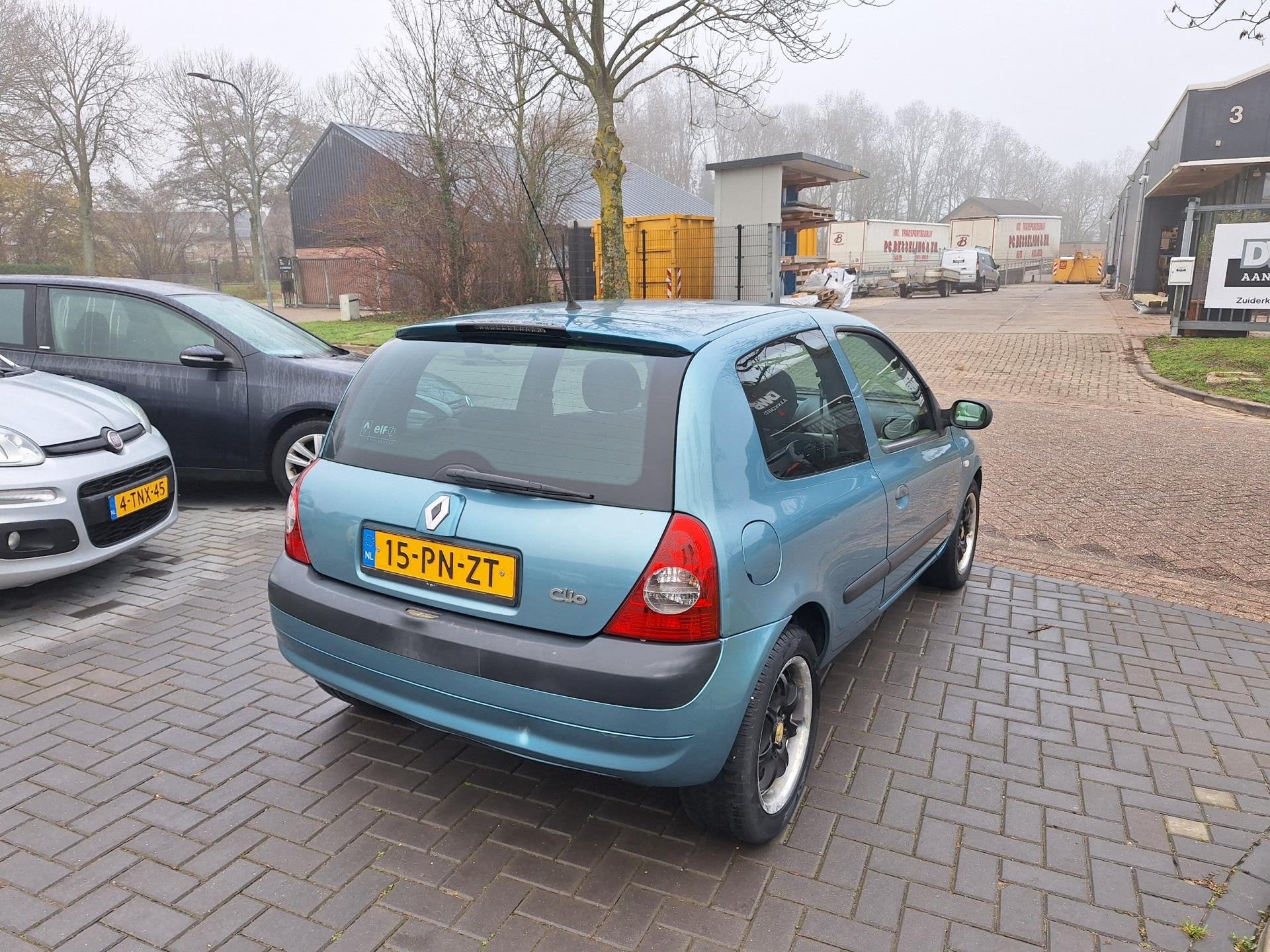 Renault Clio 1.4-16V Dynamique Luxe / Sportieve auto / APK o, Voorwielaandrijving, 15 km/l, Blauw, Handgeschakeld